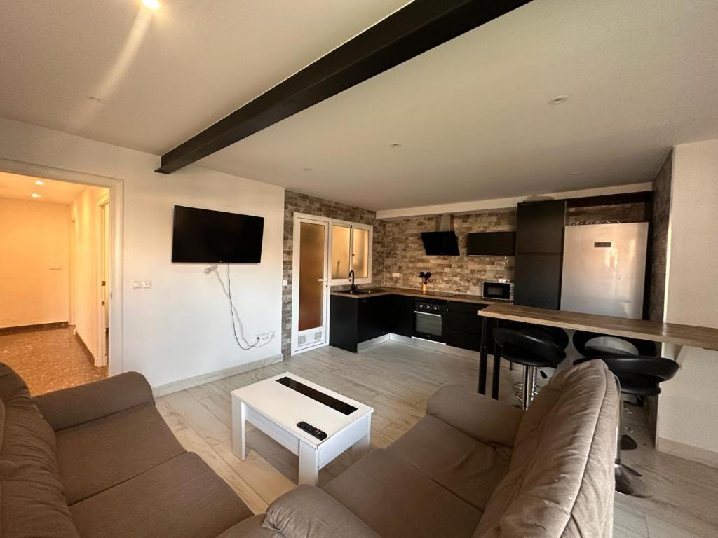 Piso 4 Dormitorios Centrico Con Gran Terraza San Juan  Екстериор снимка
