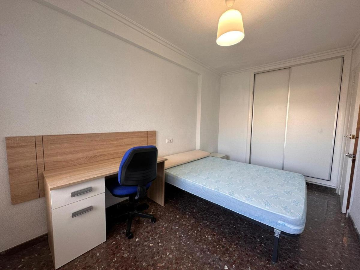Piso 4 Dormitorios Centrico Con Gran Terraza San Juan  Екстериор снимка