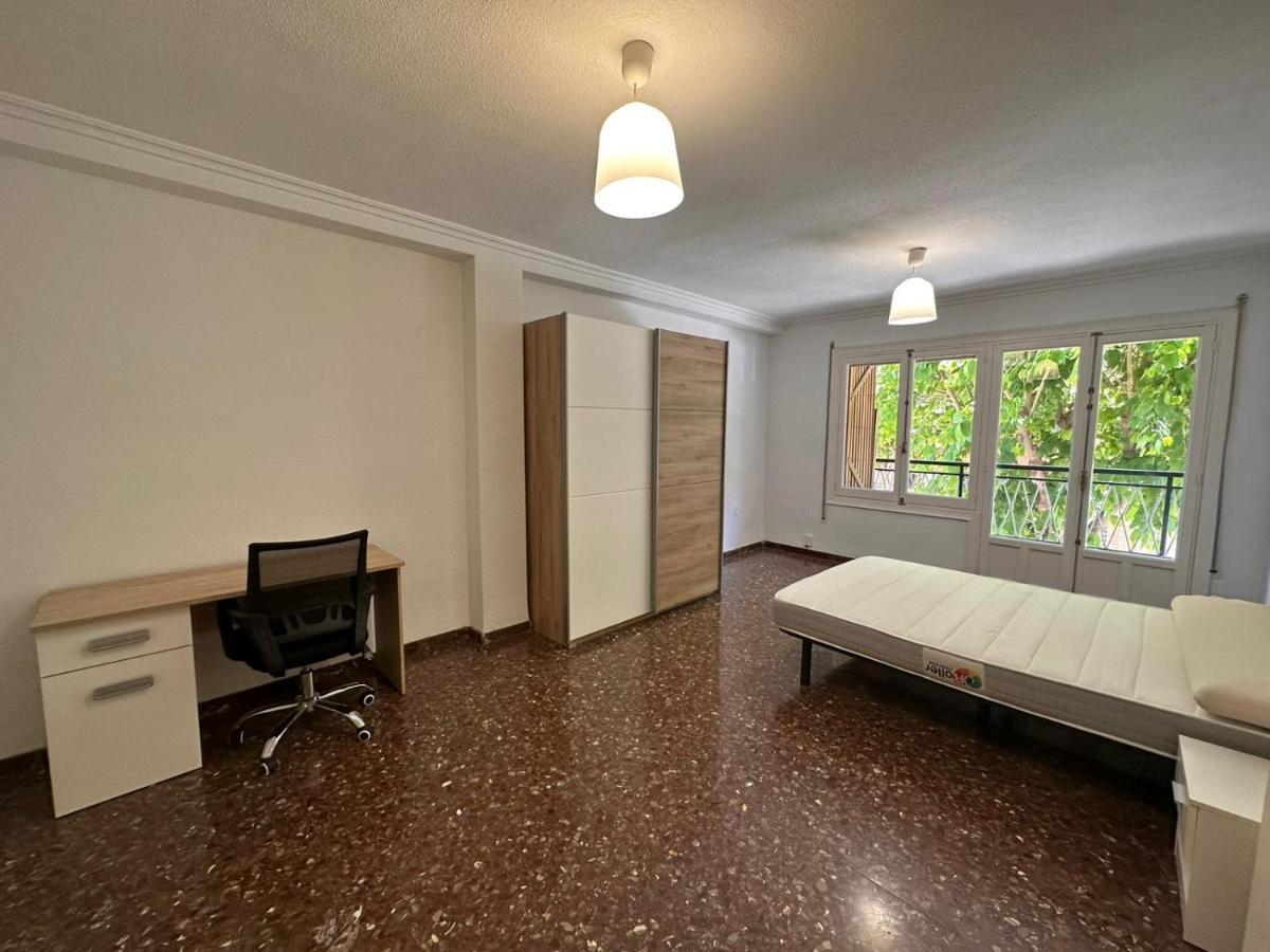Piso 4 Dormitorios Centrico Con Gran Terraza San Juan  Екстериор снимка